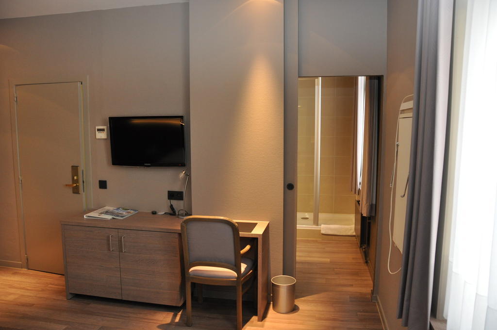 Hotel De Zalm Oudenaarde Habitación foto