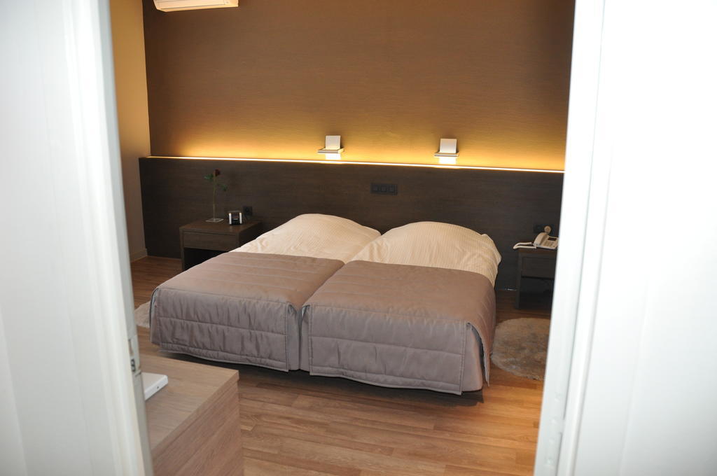 Hotel De Zalm Oudenaarde Habitación foto